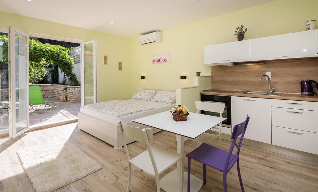 Apartments And Room Alen Duce Ngoại thất bức ảnh